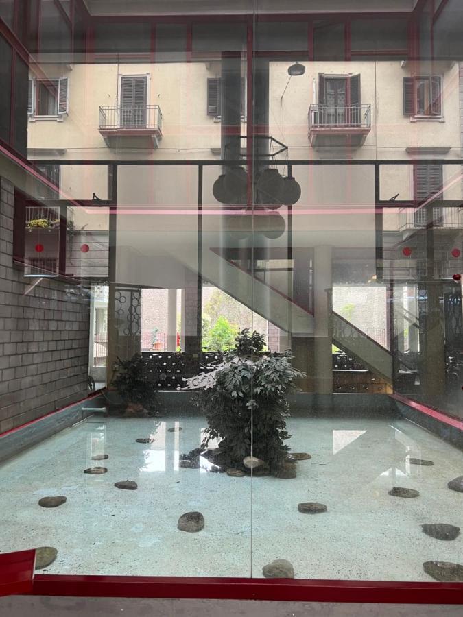 Splendido Appartamento Vicino Alla Metro Turin Exterior photo